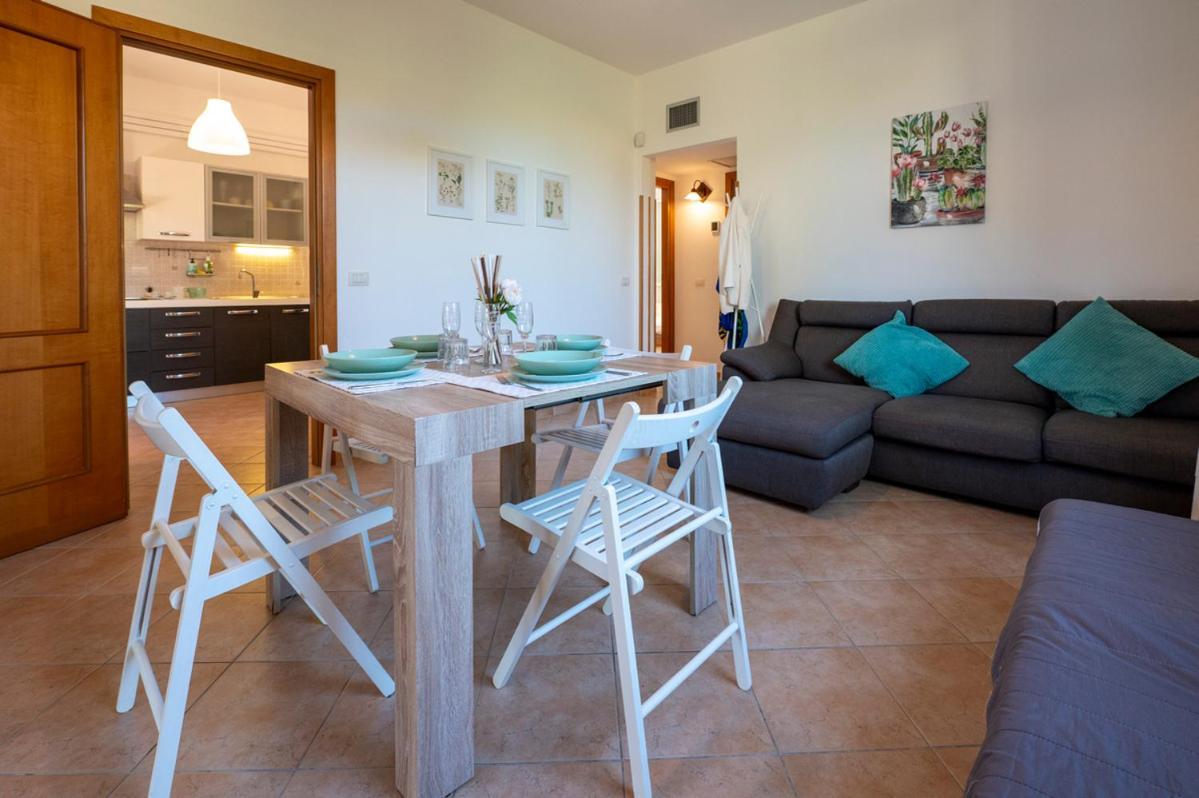 Villa Plumeria Campofelice Di Roccella Exteriör bild