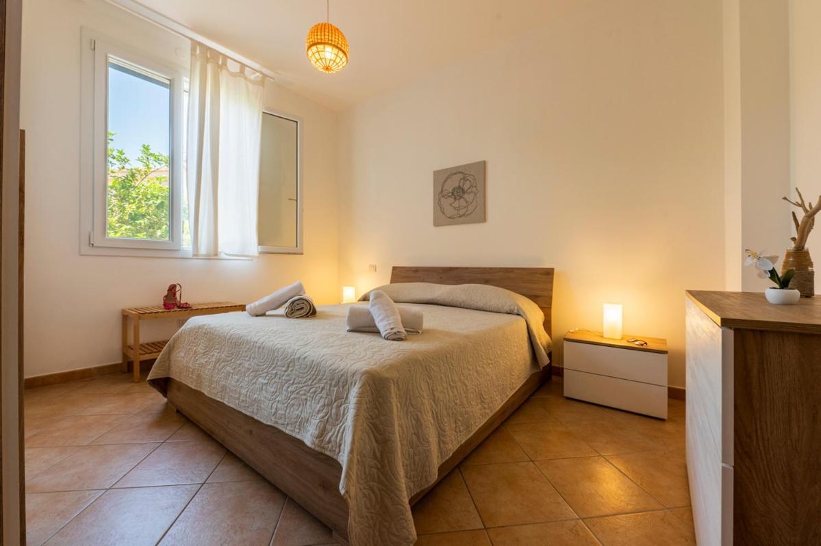 Villa Plumeria Campofelice Di Roccella Exteriör bild