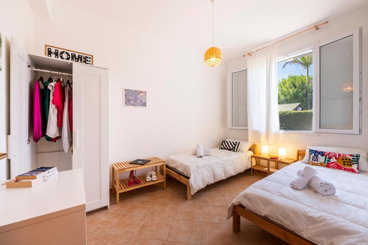 Villa Plumeria Campofelice Di Roccella Exteriör bild